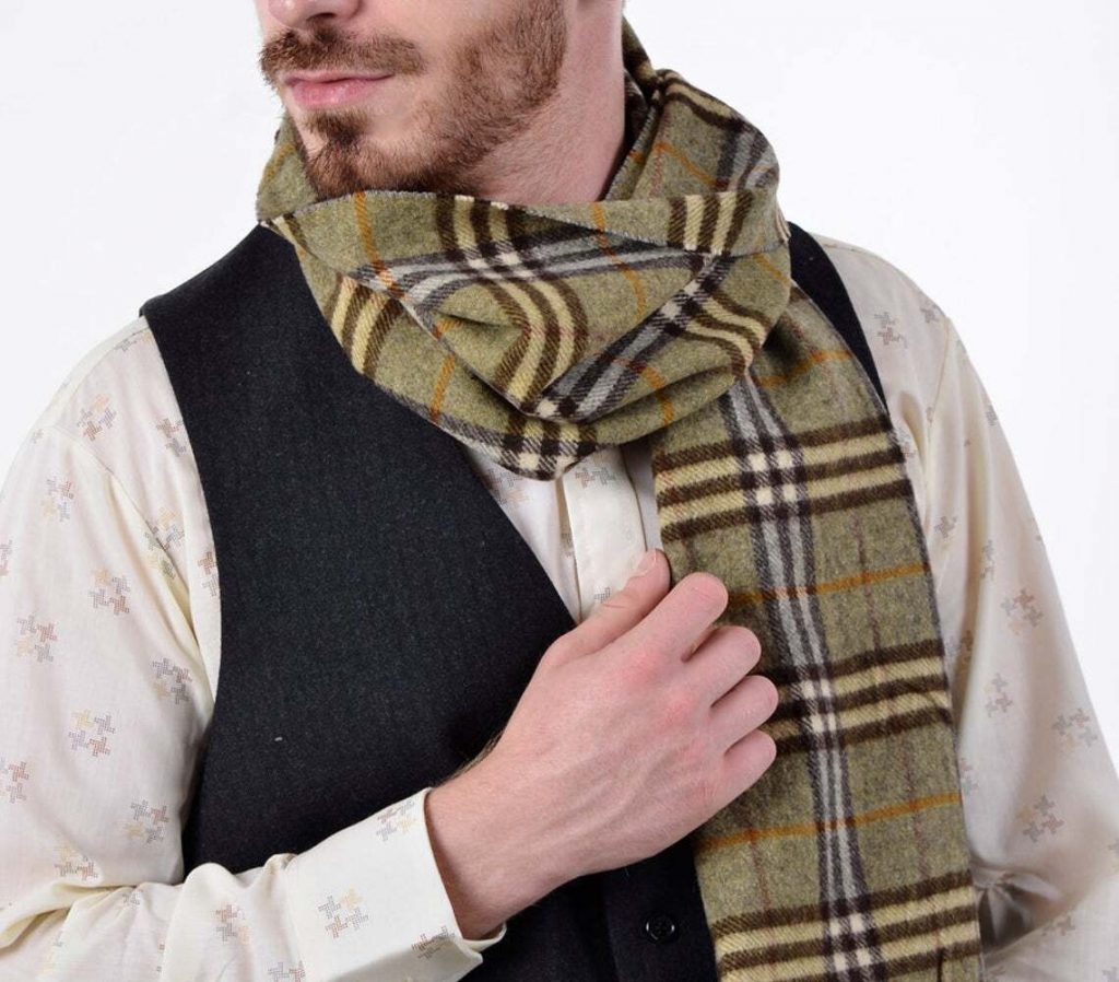 7 Best Men's Cashmere Scarf to Buy in 2023 6