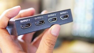 7 Best 4K HDMI Splitters for Gaming 2022 - Top Picks 1