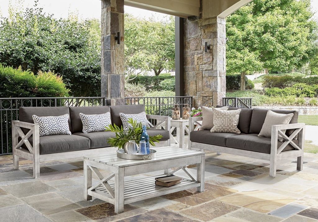 7 Useful Deck Accessories To Add To Your Dream Outdoor Space In 2024 5