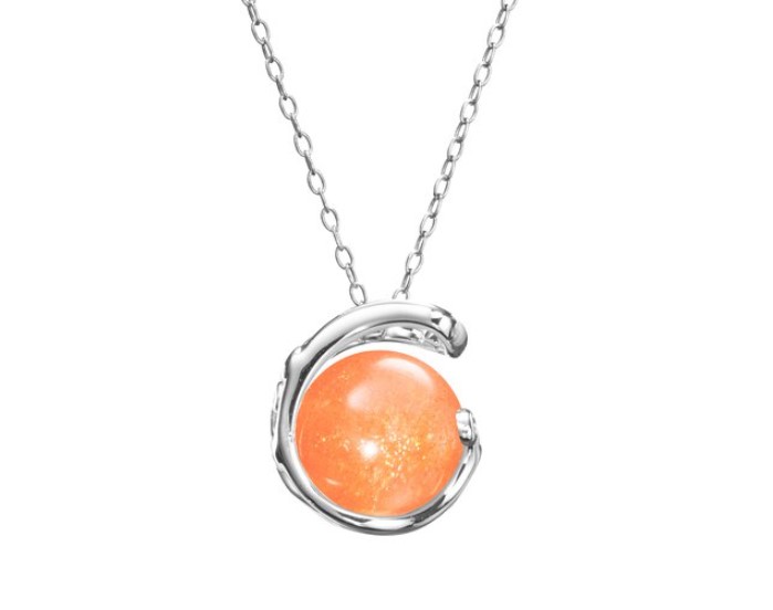 5 Best Sun Necklaces & Pendants For Girls 2024 4