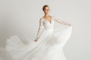 Finding the Perfect Wedding Dress for Your Body Type: Tips and Tricks 1